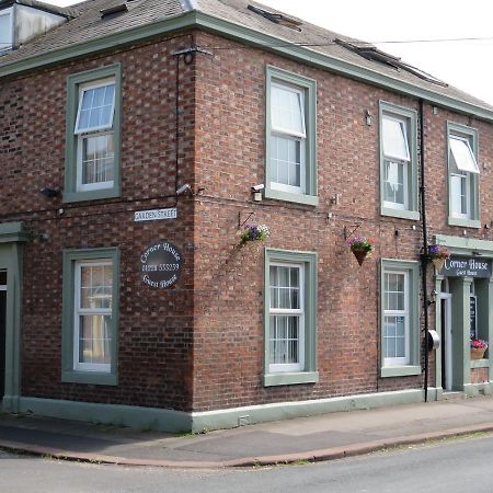 Cornerhouse Guesthouse Карлайл Екстериор снимка