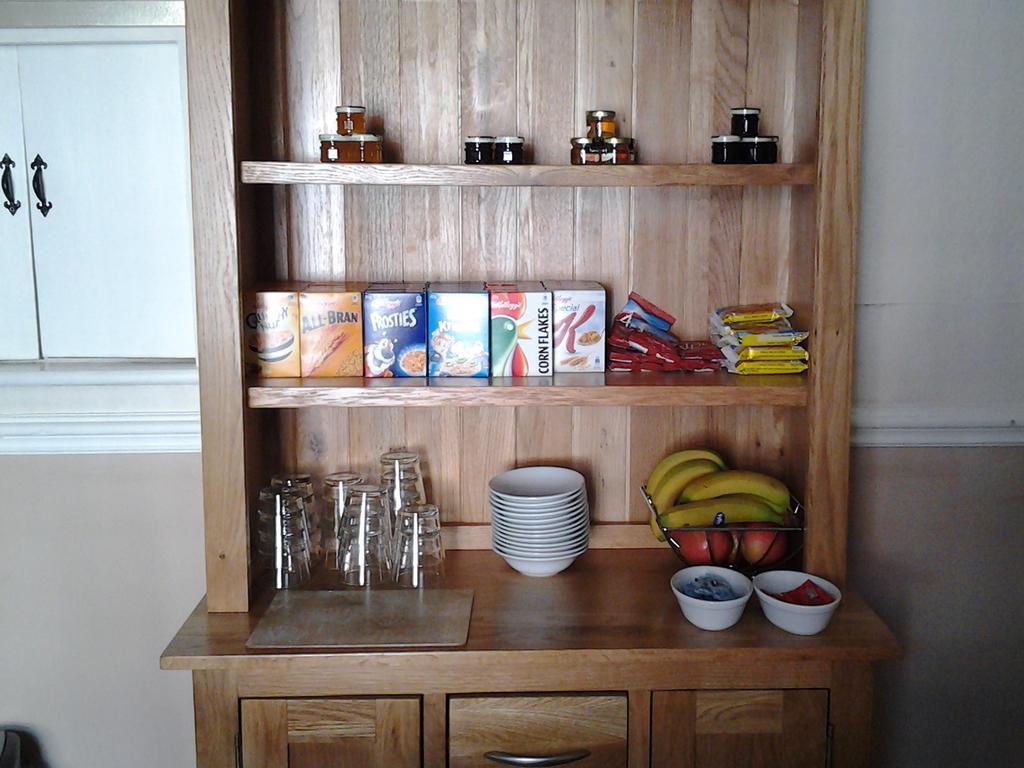 Cornerhouse Guesthouse Карлайл Екстериор снимка