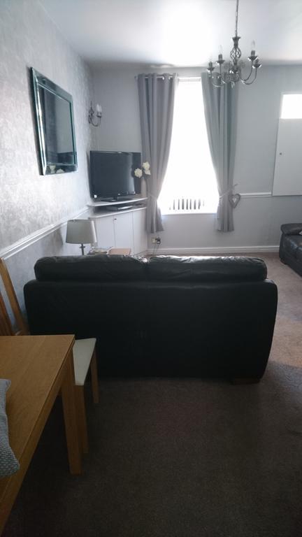 Cornerhouse Guesthouse Карлайл Екстериор снимка