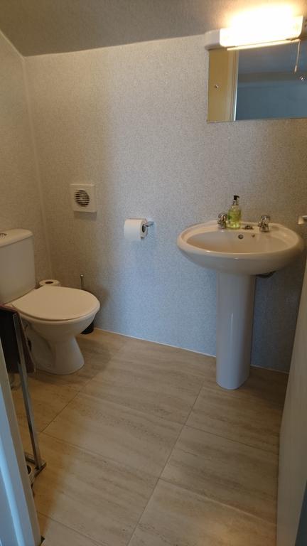 Cornerhouse Guesthouse Карлайл Екстериор снимка