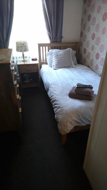 Cornerhouse Guesthouse Карлайл Екстериор снимка