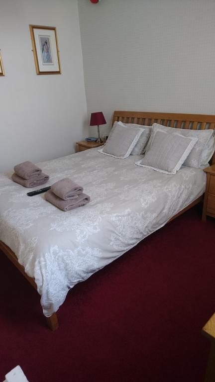 Cornerhouse Guesthouse Карлайл Екстериор снимка