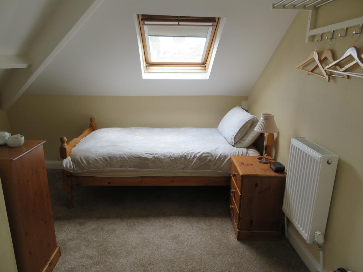 Cornerhouse Guesthouse Карлайл Екстериор снимка